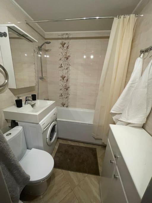 Cozy Apartment Close To Riga Airport Kültér fotó