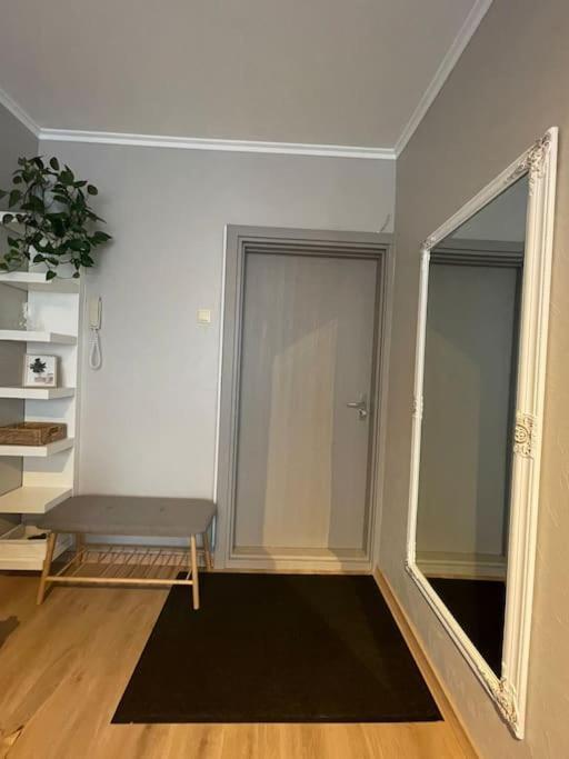 Cozy Apartment Close To Riga Airport Kültér fotó