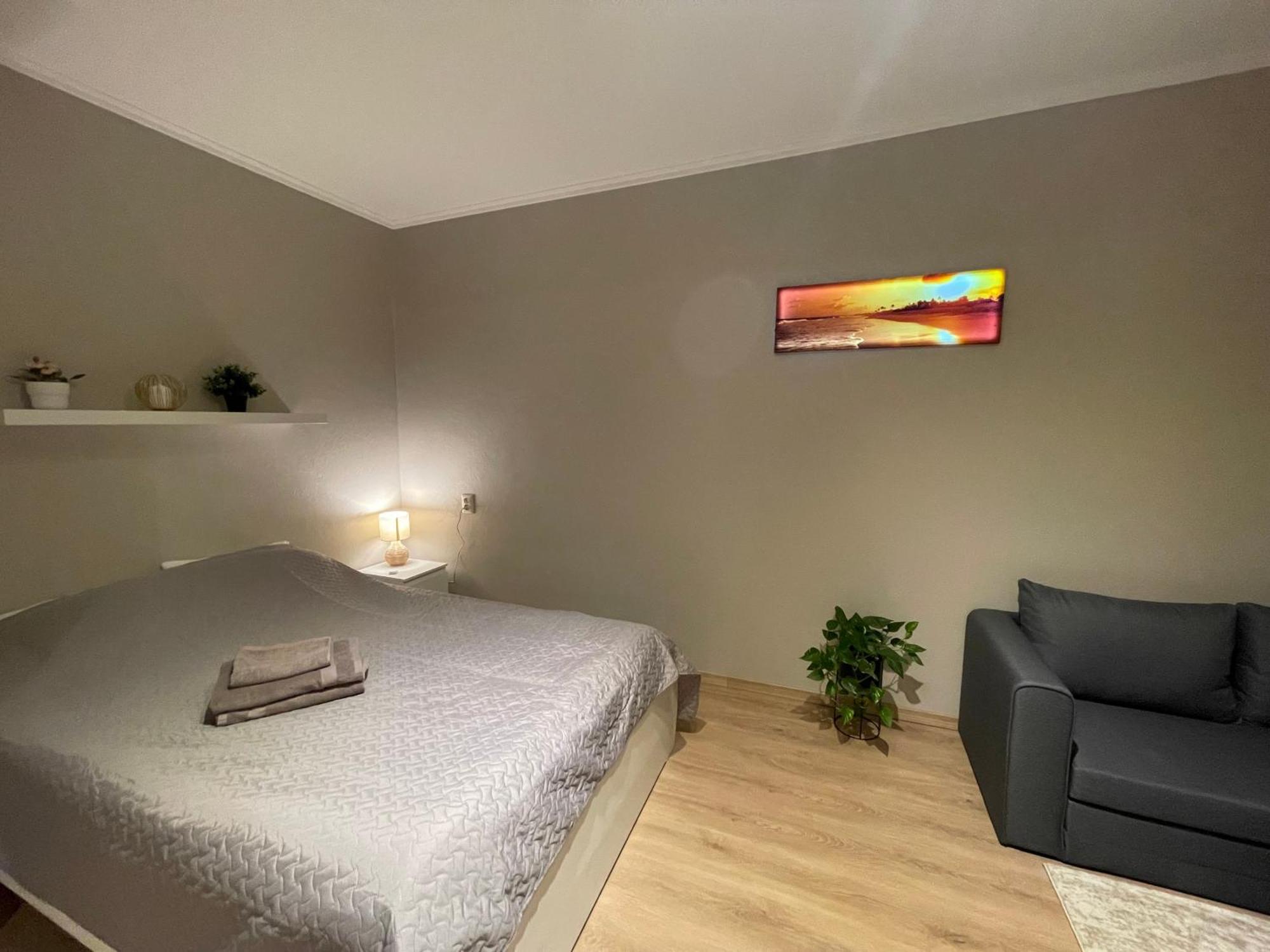 Cozy Apartment Close To Riga Airport Kültér fotó